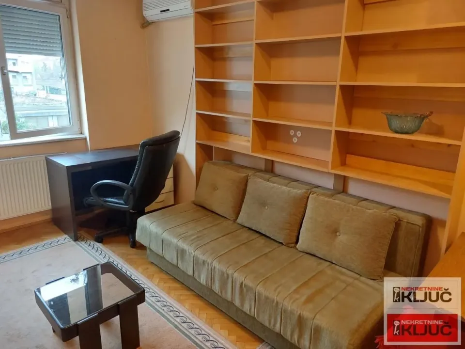 Rent, studio apartment, 25m², Grbavica, Novi Sad Sve Podlokacije