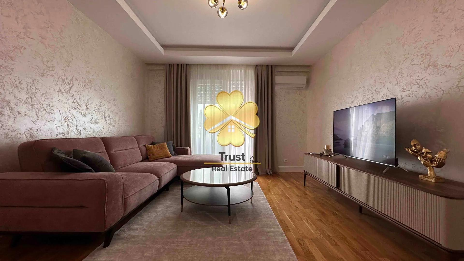 Izdavanje, dvosoban stan, 80m², Ljubović, Podgorica