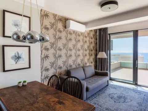 Sale, one bedroom apartment, 77m², Bečići, Budva - image 4