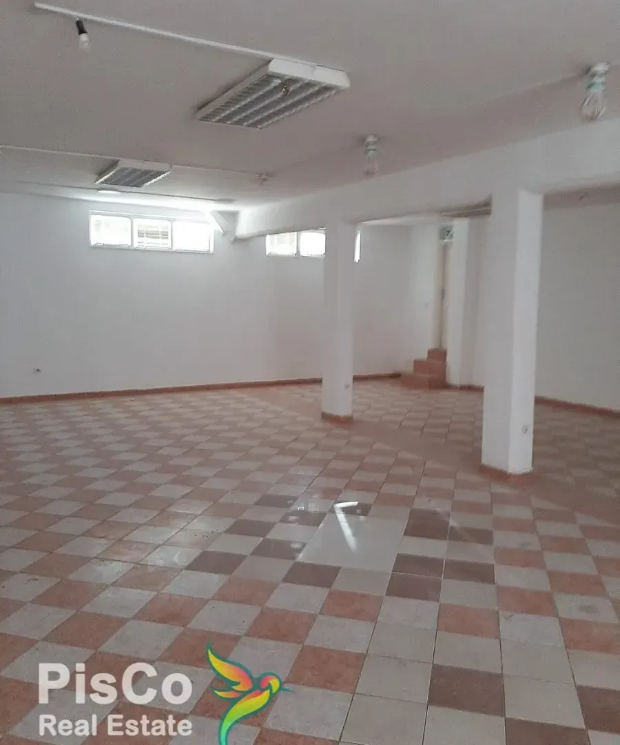 Rent, office space, 310m², Zagorič, Podgorica