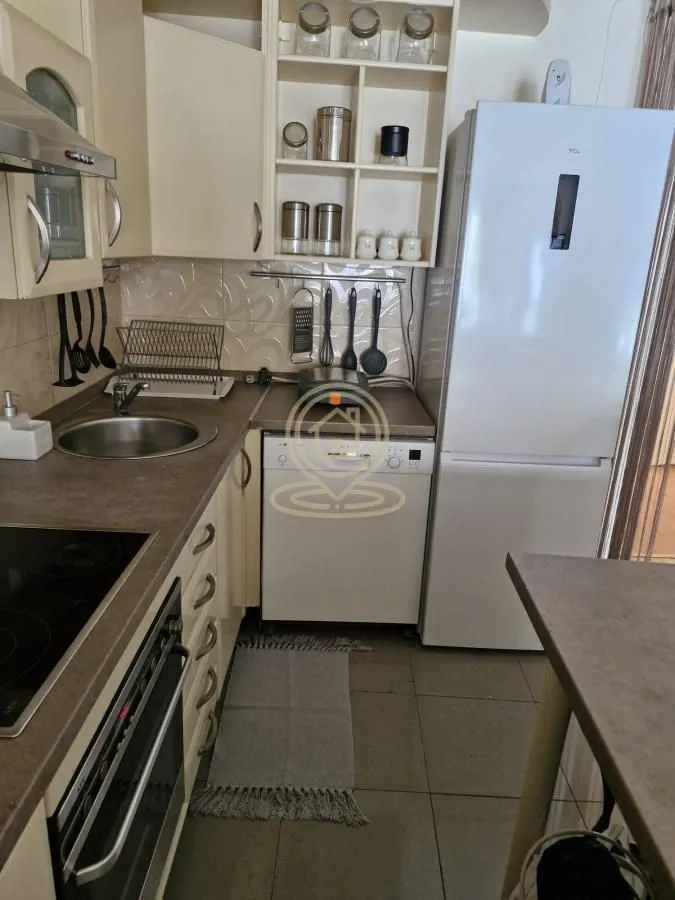 Rent, three bedroom apartment, 90m², Medijana, Niš