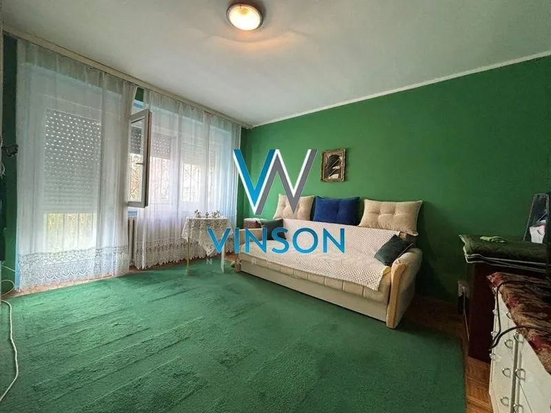 Prodaja, kuća, 195m², Salajka, Novi Sad Sve Podlokacije
