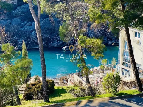 Izdavanje, jednosoban stan, 52m², Centar, Podgorica - image 2