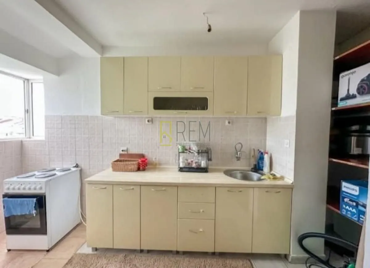 Prodaja, jednosoban stan, 55m², Stari Aerodrom, Podgorica
