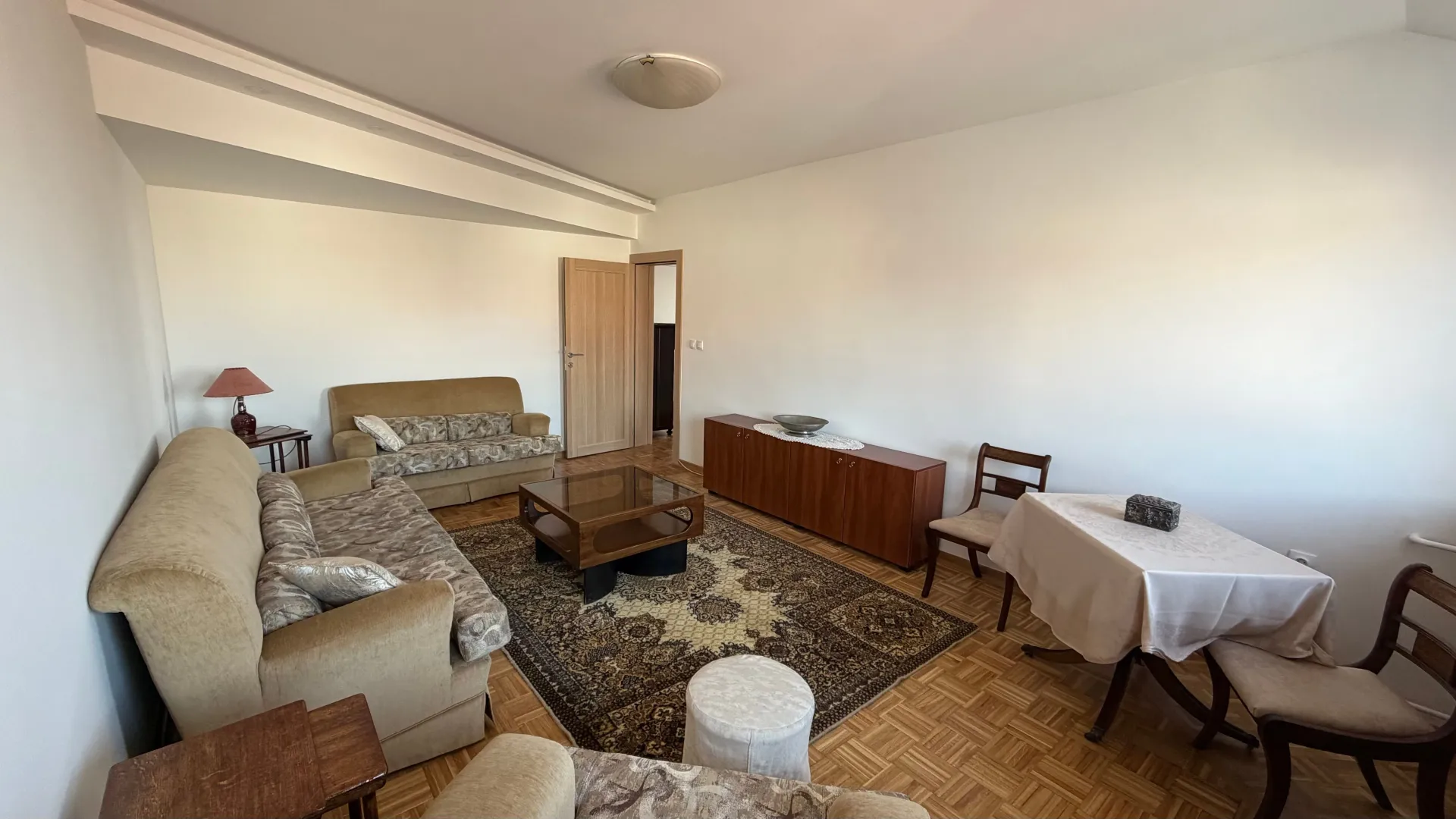 Rent, apartment, 210m², Banovo Brdo, Beograd