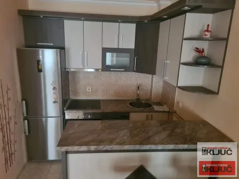 Izdavanje, dvosoban stan, 57m², Bulevar Evrope, Novi Sad Sve Podlokacije - image 3