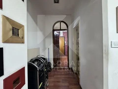 Sale, office space, 69m², Centar, Podgorica - image 12