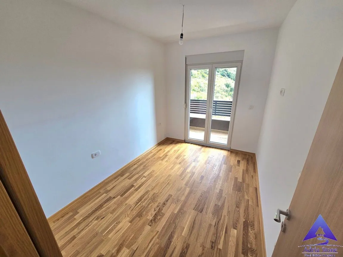 Sale, one bedroom apartment, 43m², Podkošljun, Budva