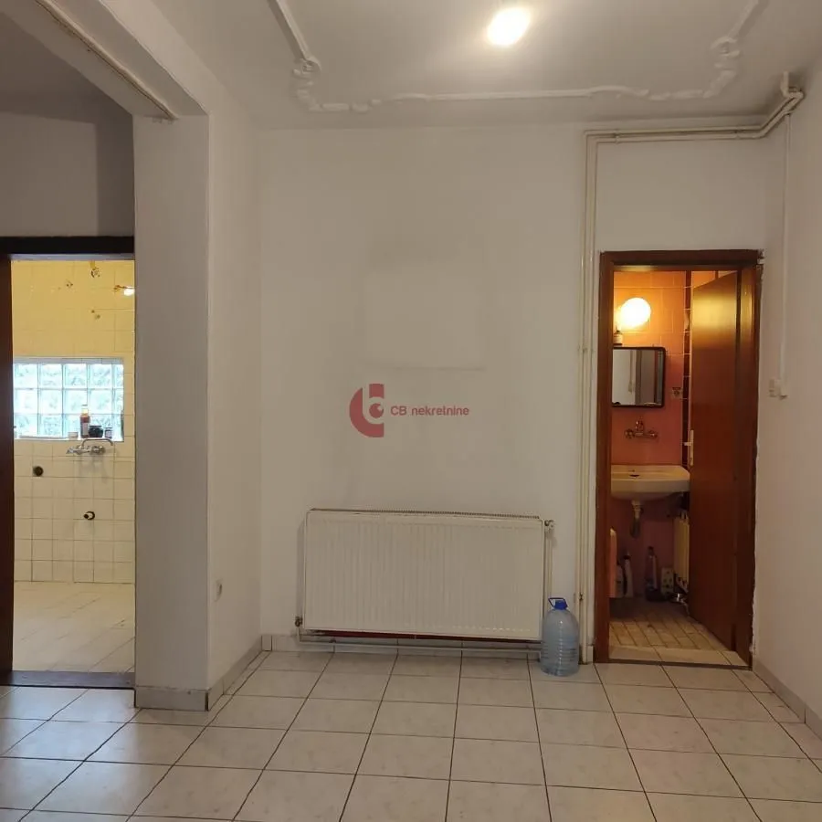 Prodaja, kuća, 202m², Mali Radanovac, Subotica
