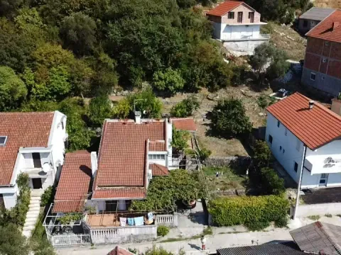 Prodaja, kuća, 138m², Herceg Novi, Crna Gora - image 2