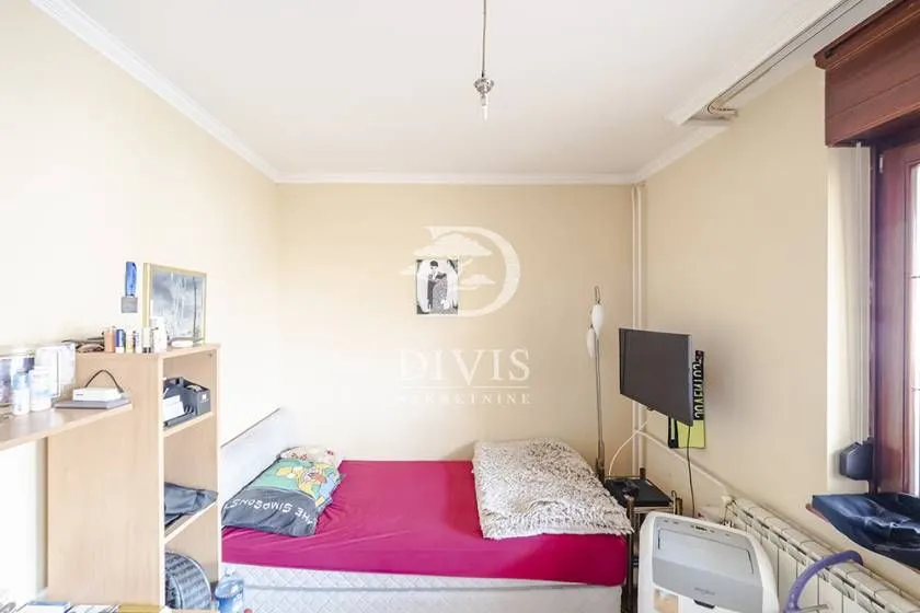 Prodaja, četvorosoban stan, 101m², Vukov Spomenik, Zvezdara Sve Podlokacije