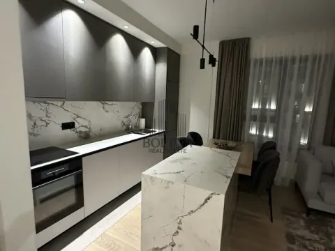 Izdavanje, trosoban stan, 70m², Savski Venac, Beograd - image 8