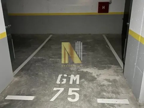 Rent, two bedroom apartment, 43m², Novi Sad, Srbija - image 8