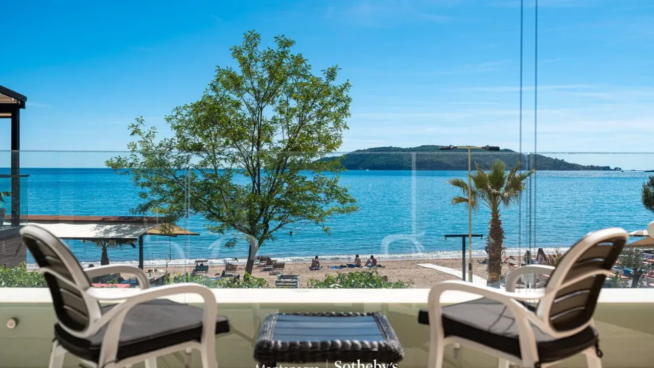 Prodaja, jednosoban stan, 85m², Rafailovići, Budva