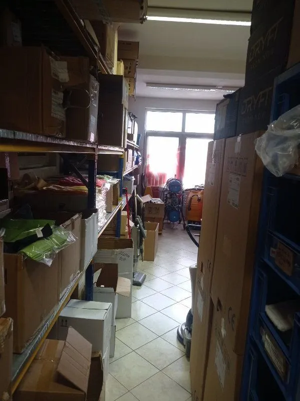 Rent, office space, 337m², Altina, Beograd