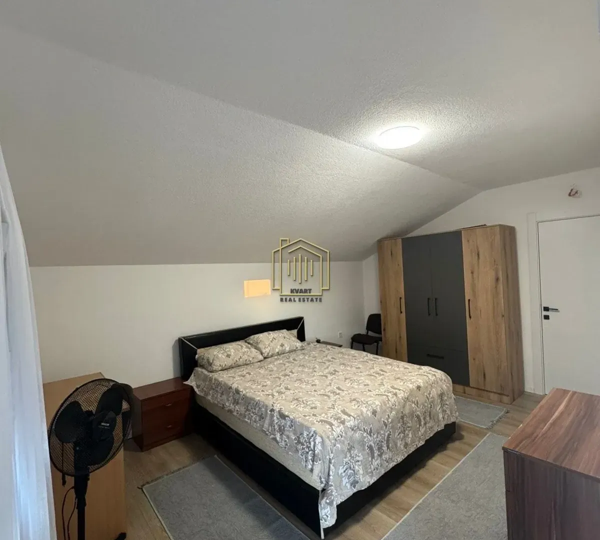 Izdavanje, dvosoban stan, 100m², Donja Gorica, Podgorica