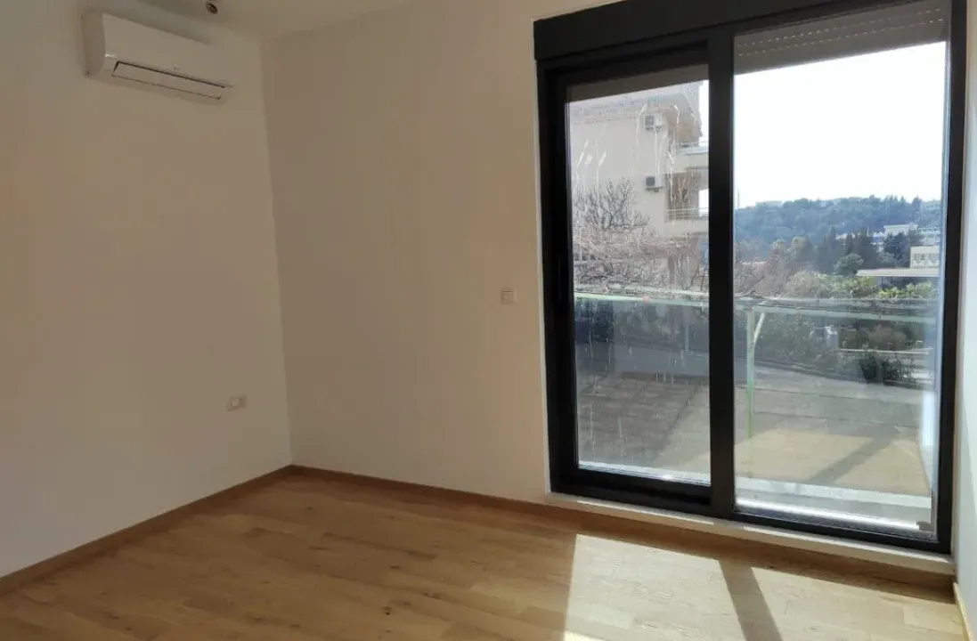Prodaja, jednosoban stan, 48m², Bečići, Budva