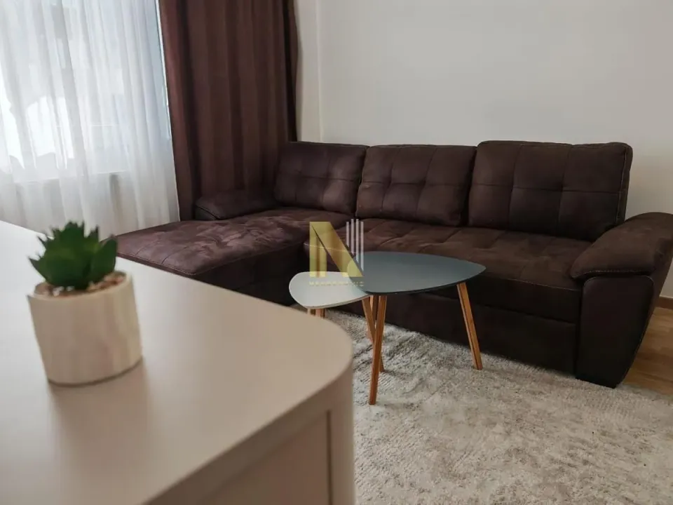 Prodaja, jednosoban stan, 36m², Avijatičarsko naselje, Novi Sad Sve Podlokacije