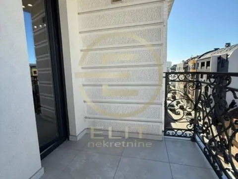 Izdavanje, stan, 116m², Socijalno, Novi Sad Sve Podlokacije - image 27