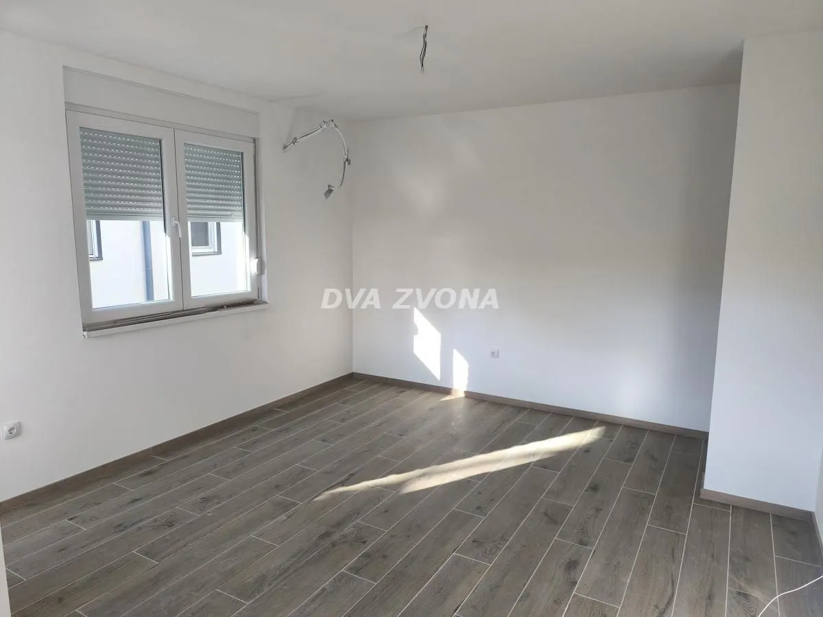 Prodaja, dvosoban stan, 53m², Petrovaradin, Novi Sad