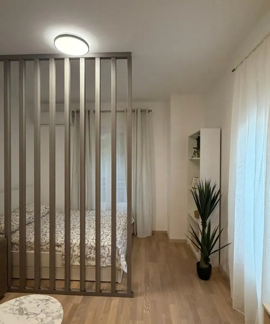 Izdavanje, jednosoban stan, 37m², Malo Brdo, Podgorica