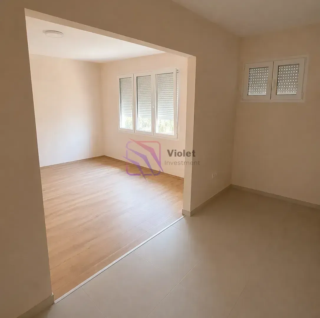 Izdavanje, dvosoban stan, 90m², Dalmatinska ulica, Podgorica
