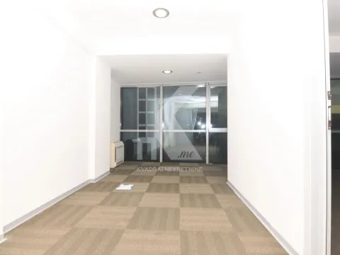 Rent, office space, 445m², Preko Morače, Podgorica - image 5