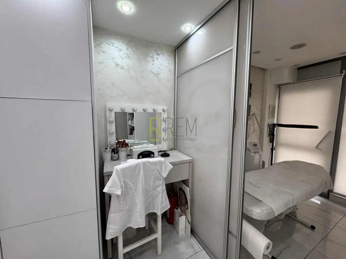 Sale, office space, 42m², Dalmatinska ulica, Podgorica