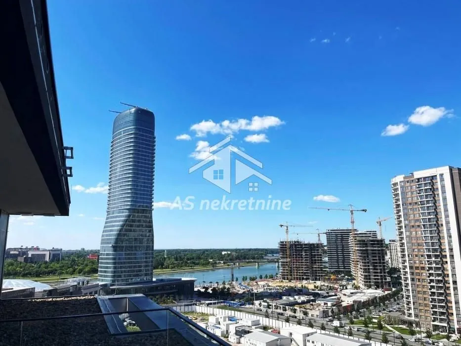Izdavanje, četvorosoban stan, 152m², Savski Venac, Beograd