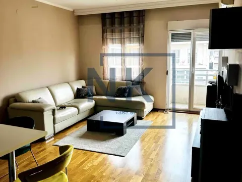 Prodaja, jednosoban stan, 51m², City Kvart, Podgorica - image 1