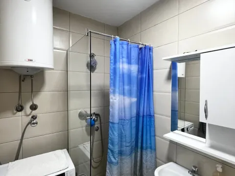 Rent, two bedroom apartment, 56m², Stari Aerodrom, Podgorica - image 10