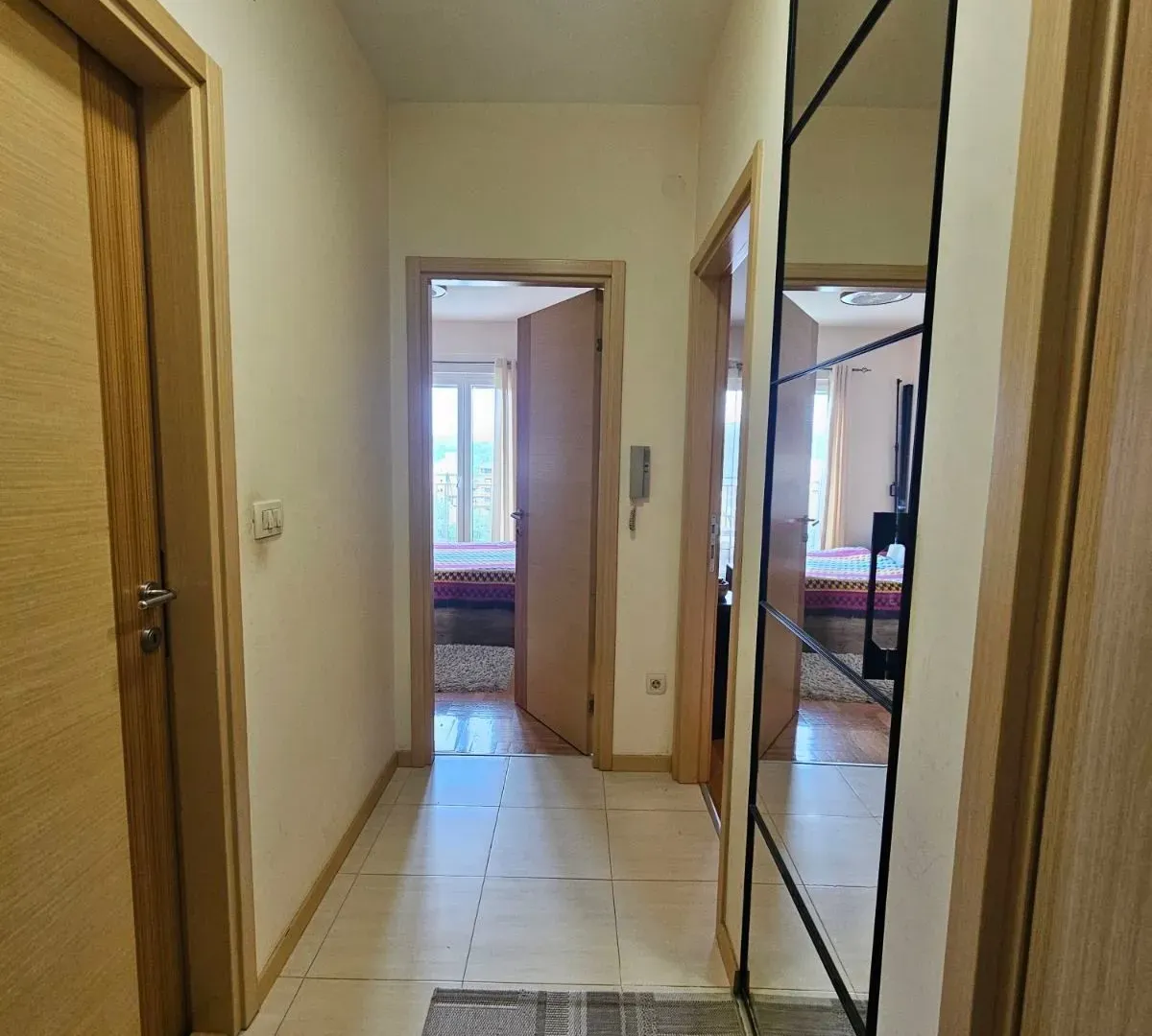 Prodaja, jednosoban stan, 52m², Blok 6, Podgorica