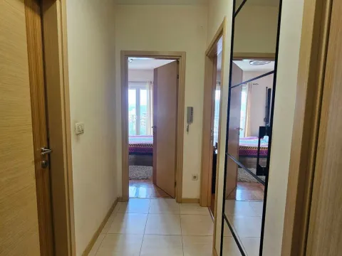 Prodaja, jednosoban stan, 52m², Blok 6, Podgorica - image 4