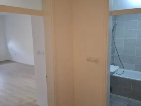 Prodaja, jednosoban stan, 34m², Kej, Novi Sad Sve Podlokacije - image 4