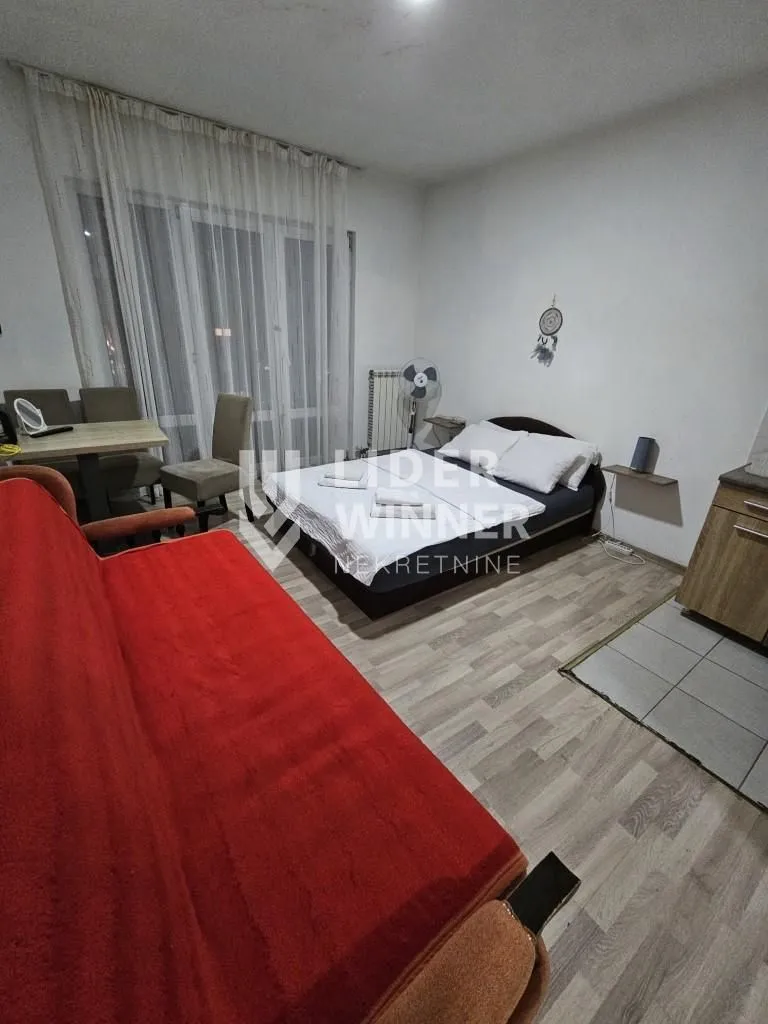 Rent, apartment, 30m², Đeram Pijaca, Beograd