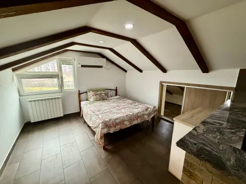 Izdavanje, kuća, 60m², Zabjelo, Podgorica - image 9