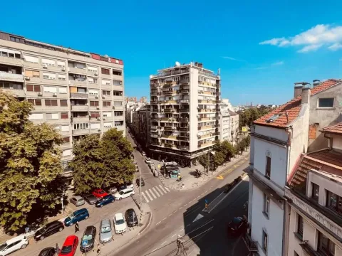 Sale, four bedroom apartment, 137m², Vračar Hram, Vračar Sve Podlokacije - image 13
