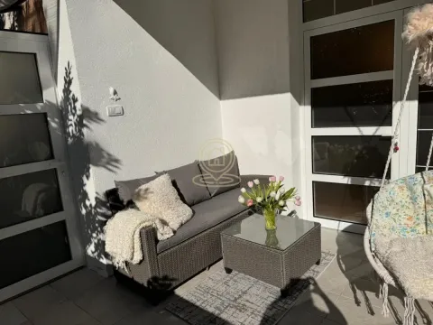 Rent, two bedroom apartment, 87m², Stari Grad, Beograd - image 26