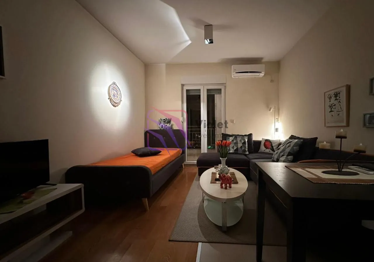 Rent, studio apartment, 29m², Blok 6, Podgorica