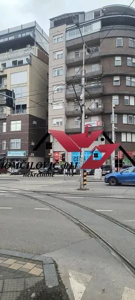 Sale, office space, 222m², Voždovac, Voždovac Sve Podlokacije