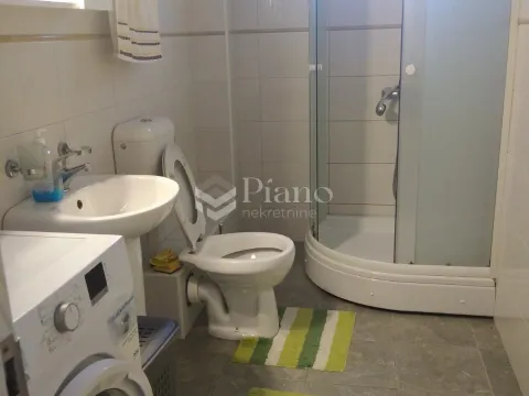 Rent, two bedroom apartment, 61m², Podgorica, Crna Gora - image 8