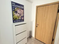 Izdavanje, dvosoban stan, 70m², City Kej, Podgorica - image 10