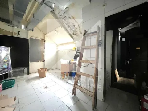 Rent, office space, 150m², Centar, Podgorica - image 11