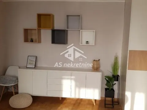 Rent, two bedroom apartment, 60m², Novi Beograd Blok 28, Novi Beograd Sve Podlokacije - image 4