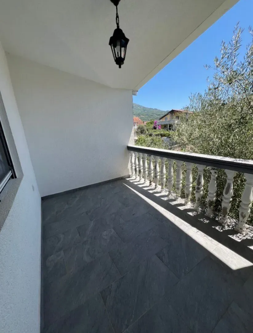 Rent, apartment, 92m², Dobre Vode, Bar
