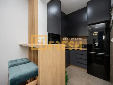 Izdavanje, trosoban stan, 110m², Momišići, Podgorica - image 3