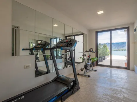 Sale, house, 172m², Kotor, Crna Gora - image 26