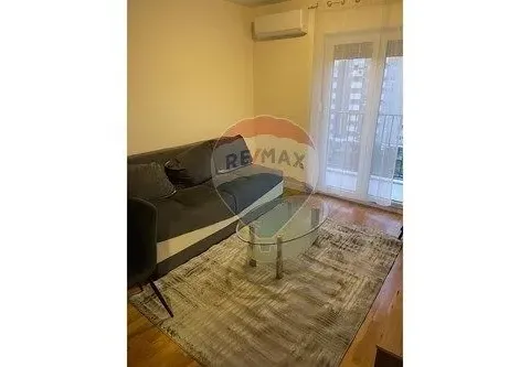 Izdavanje, dvosoban stan, 65m², Stari Aerodrom, Podgorica - image 3