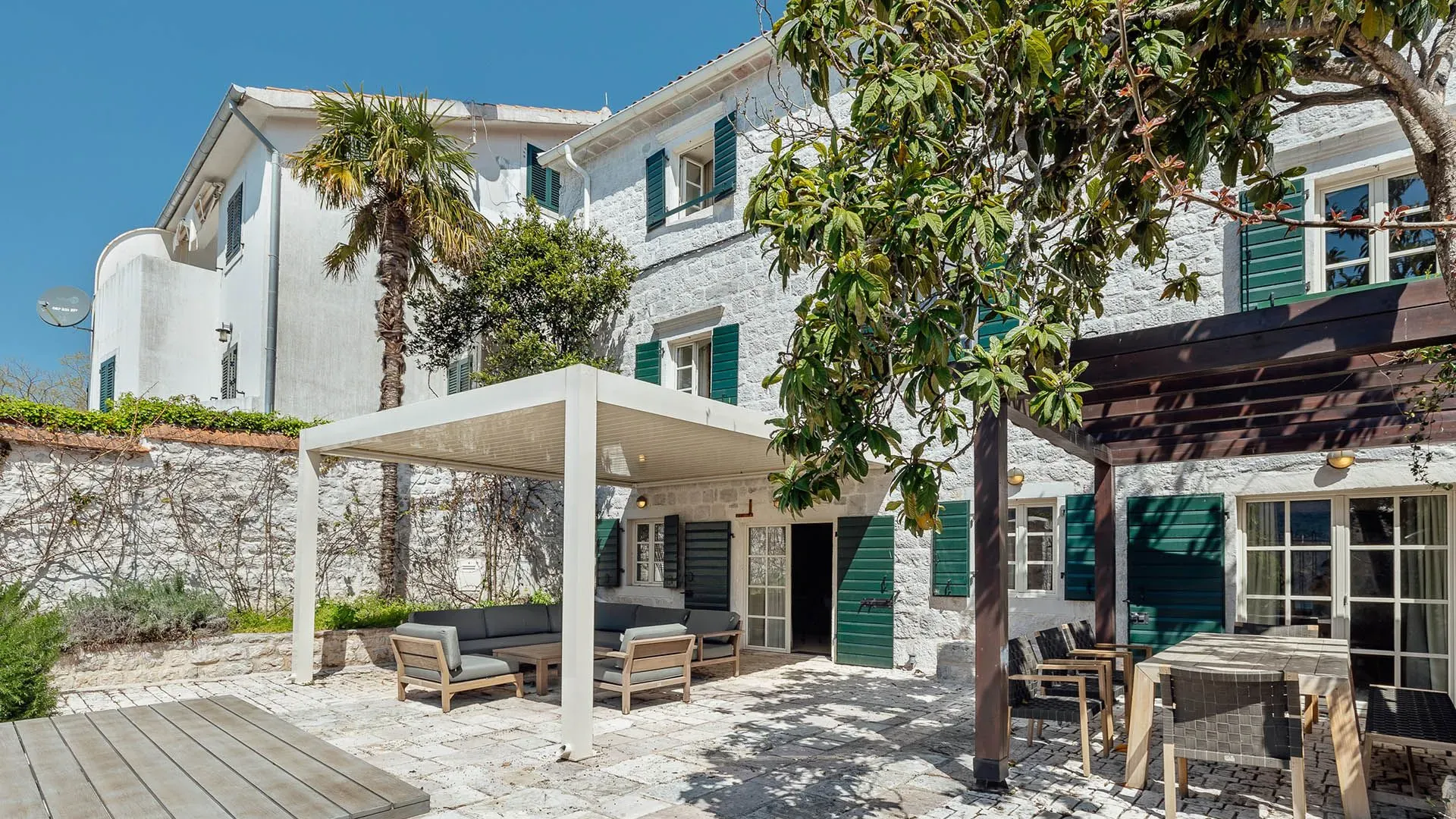 Prodaja, kuća, 490m², Kotor, Crna Gora