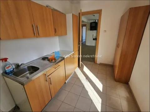 Rent, office space, 200m², Stari Grad, Beograd - image 7